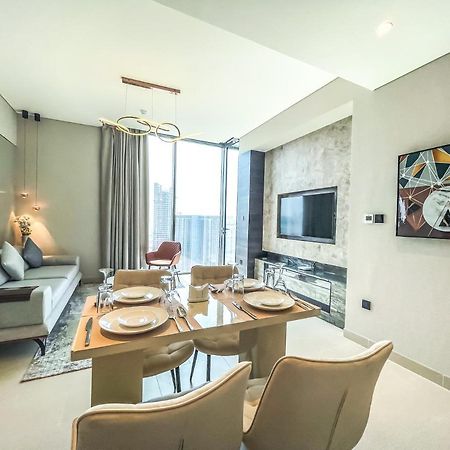 Stay By Latinem Luxury 2Br Holiday Home Cv B2513 Near Burj Khalifa Дубай Екстериор снимка