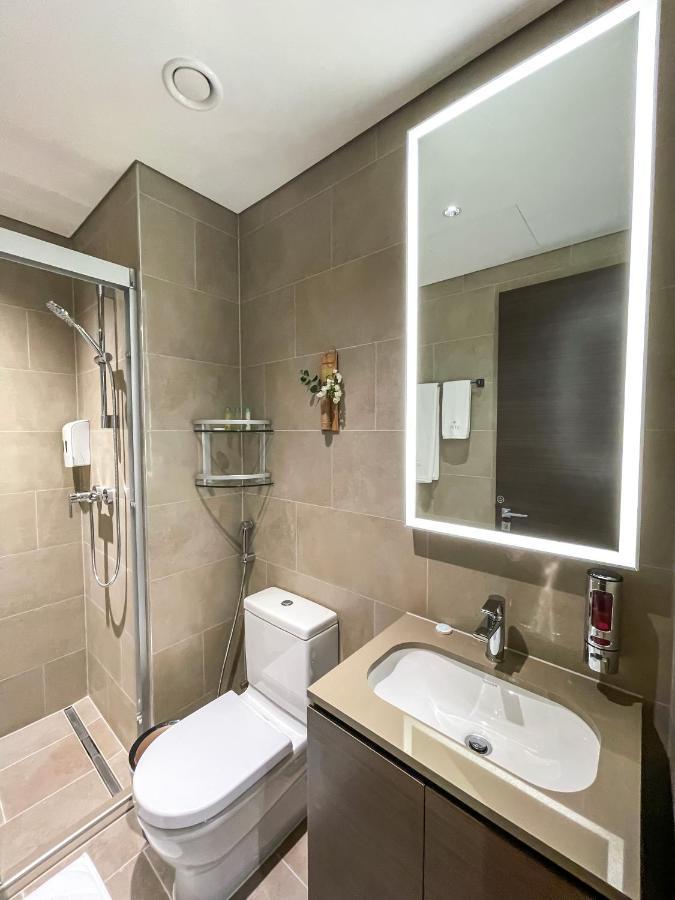Stay By Latinem Luxury 2Br Holiday Home Cv B2513 Near Burj Khalifa Дубай Екстериор снимка