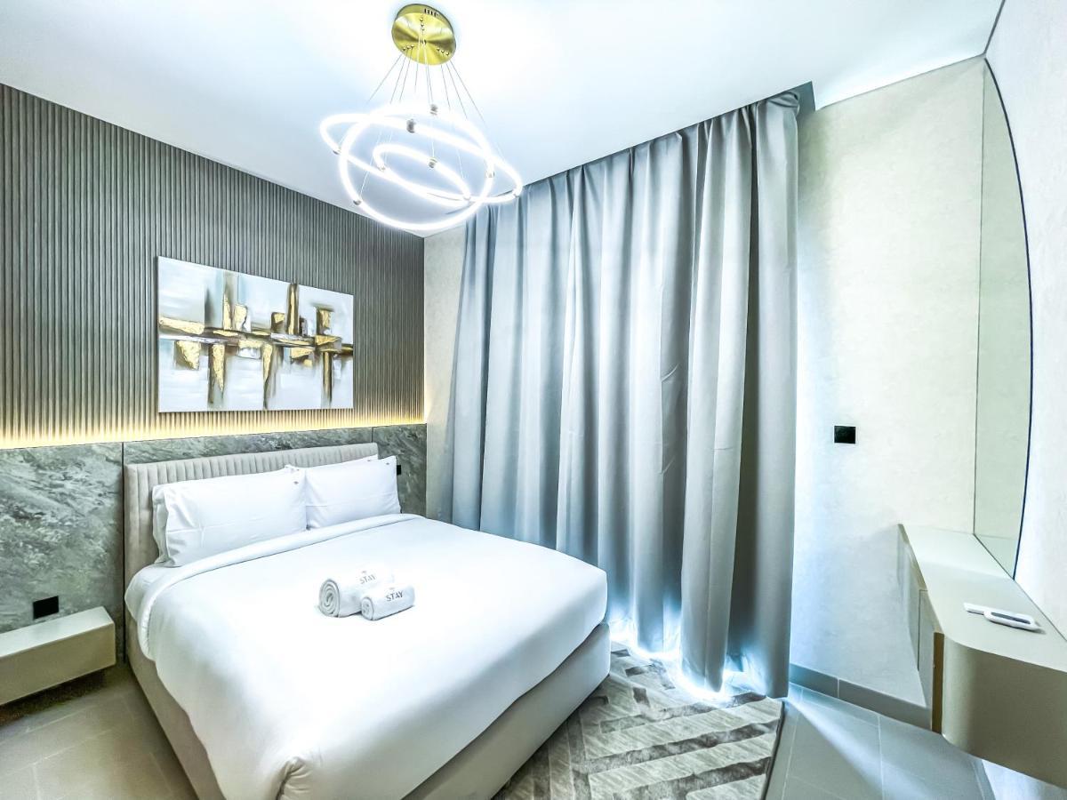 Stay By Latinem Luxury 2Br Holiday Home Cv B2513 Near Burj Khalifa Дубай Екстериор снимка