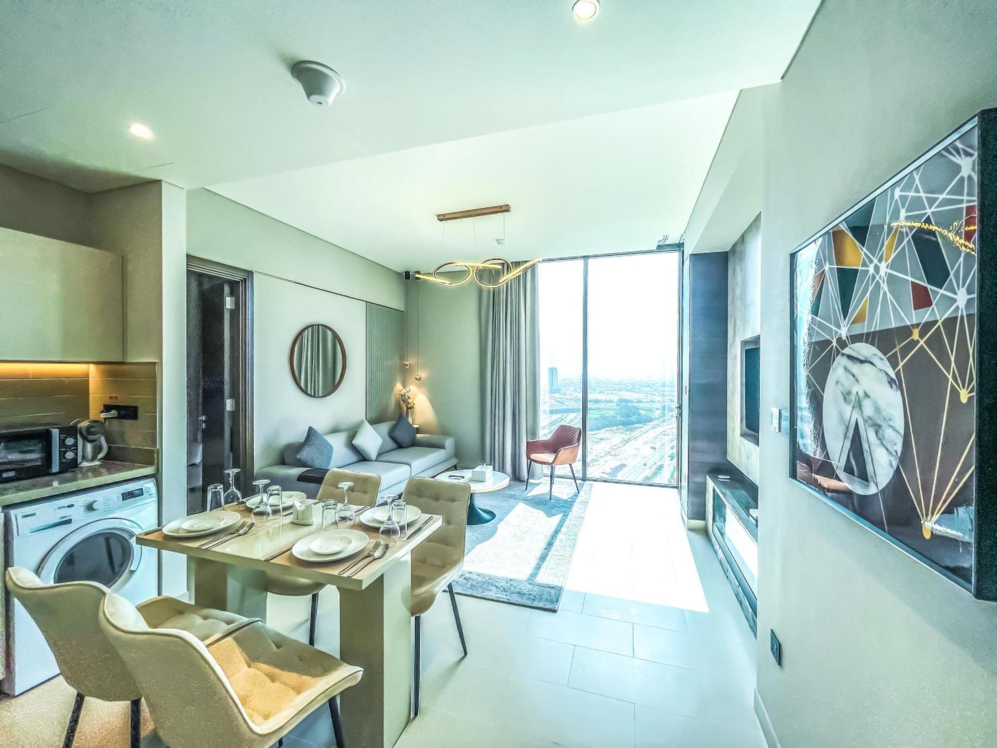 Stay By Latinem Luxury 2Br Holiday Home Cv B2513 Near Burj Khalifa Дубай Екстериор снимка